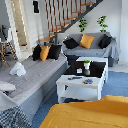 Chara'S House Apartment Kavála ภายนอก รูปภาพ