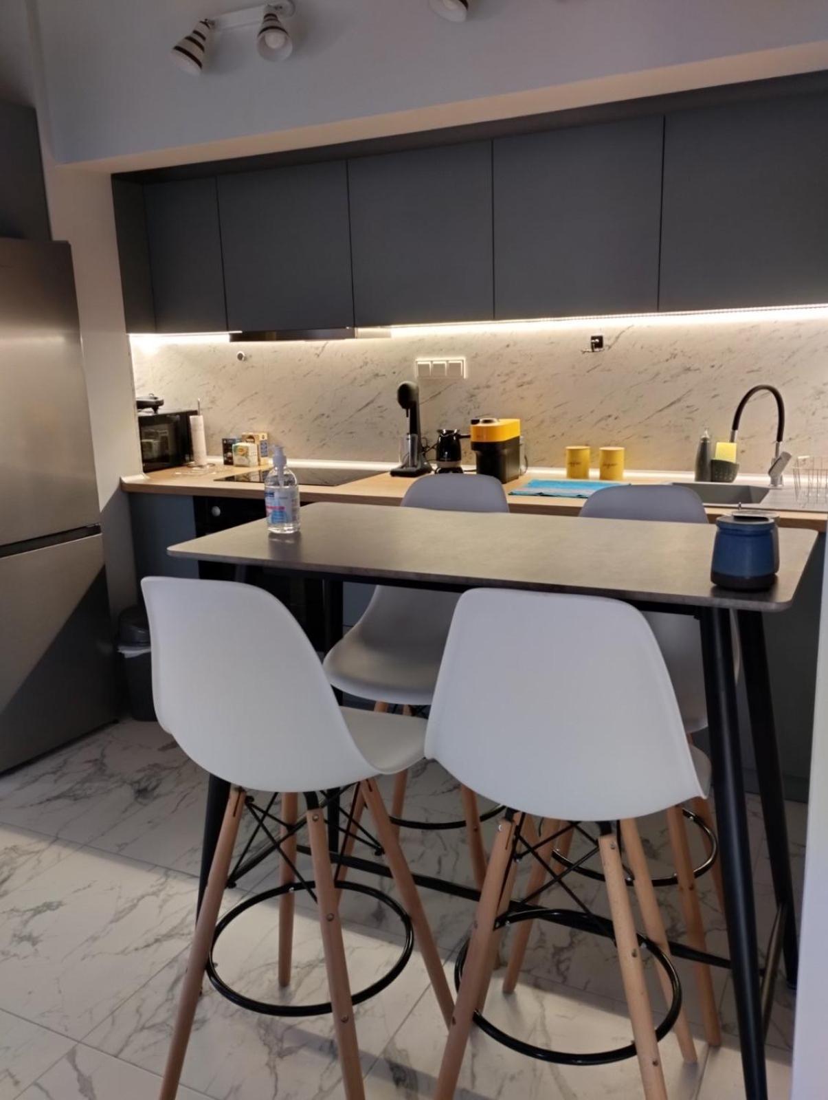 Chara'S House Apartment Kavála ภายนอก รูปภาพ
