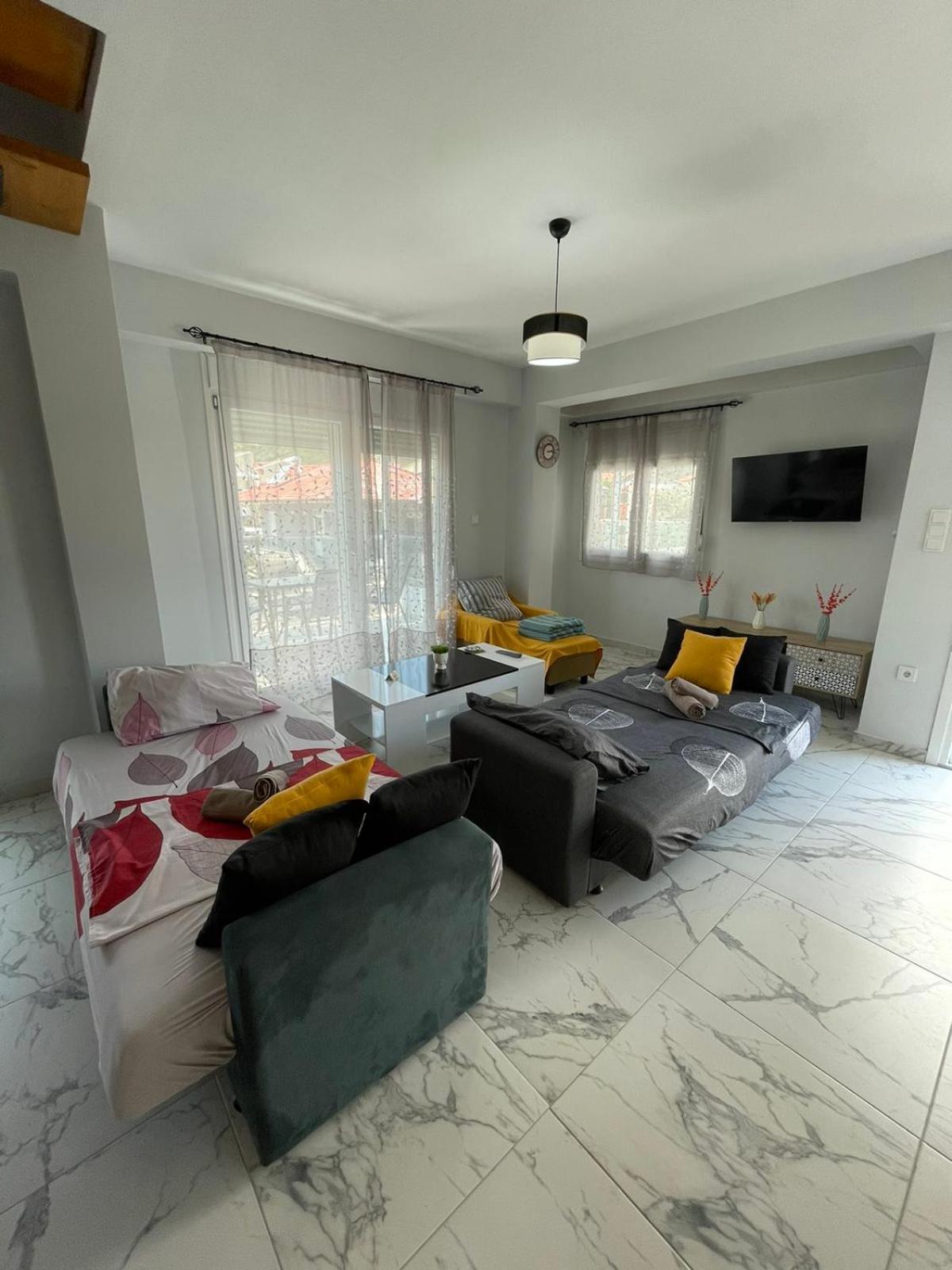 Chara'S House Apartment Kavála ภายนอก รูปภาพ