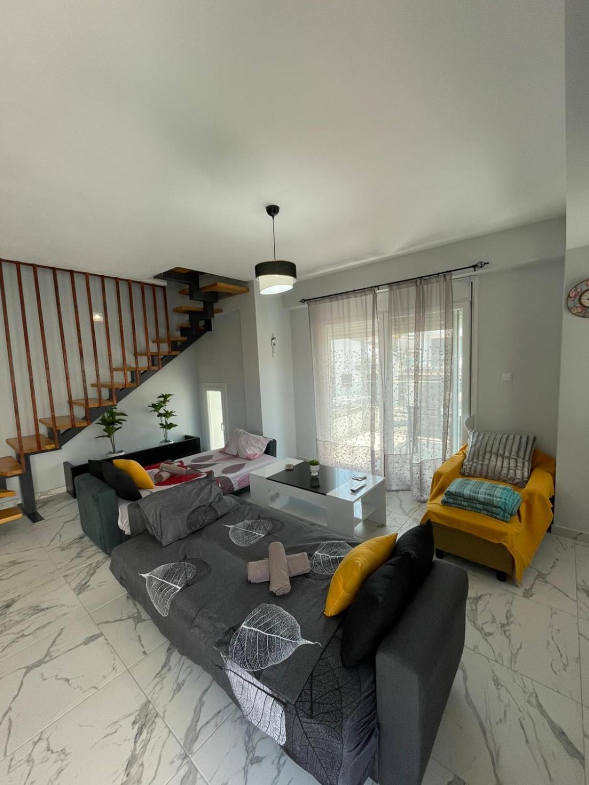 Chara'S House Apartment Kavála ภายนอก รูปภาพ